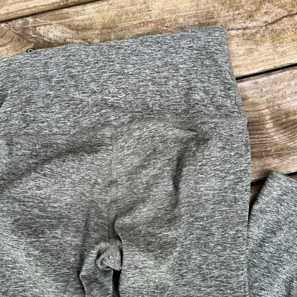 ** Beyond Yoga colorblock leggings space dye heathered green Small